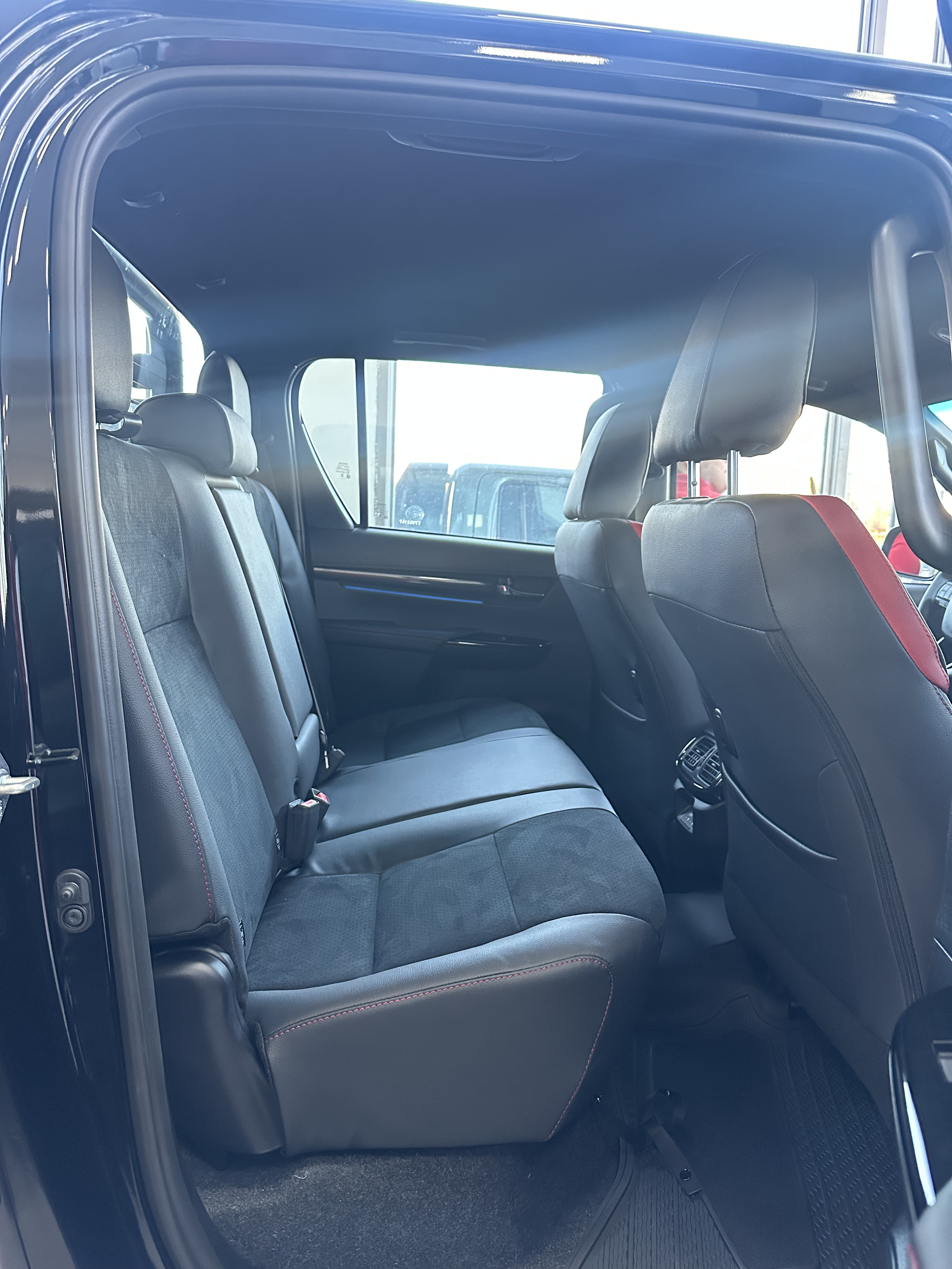 Interior Hilux
