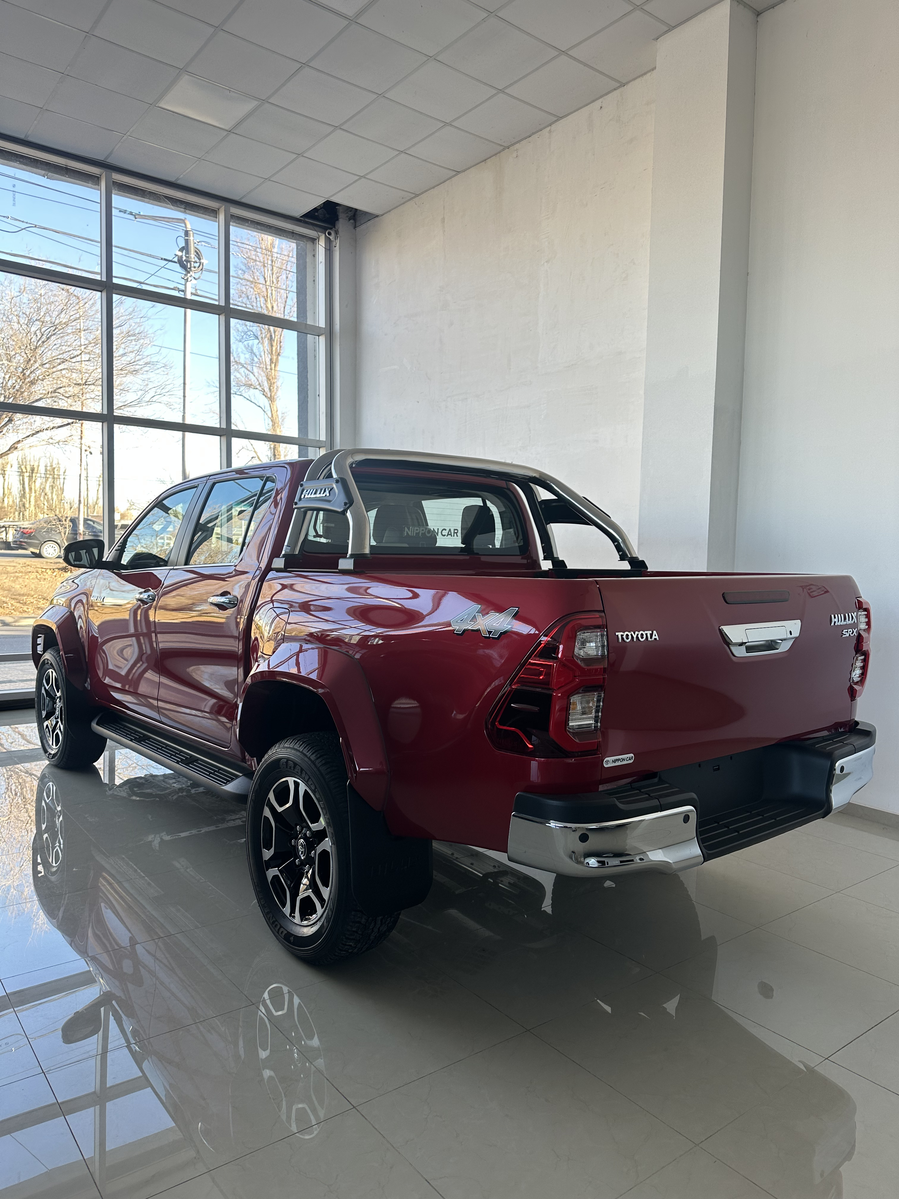 Vista lateral Hilux SRX